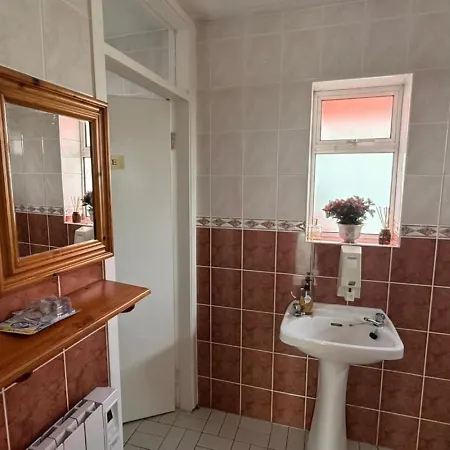 Holiday home Greenway Riverside House - *