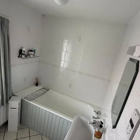 Greenway Riverside House - Holiday home *
